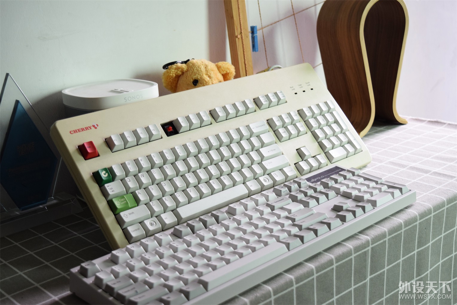 ĺ cherry G80-3494 leopold FC900R PS
