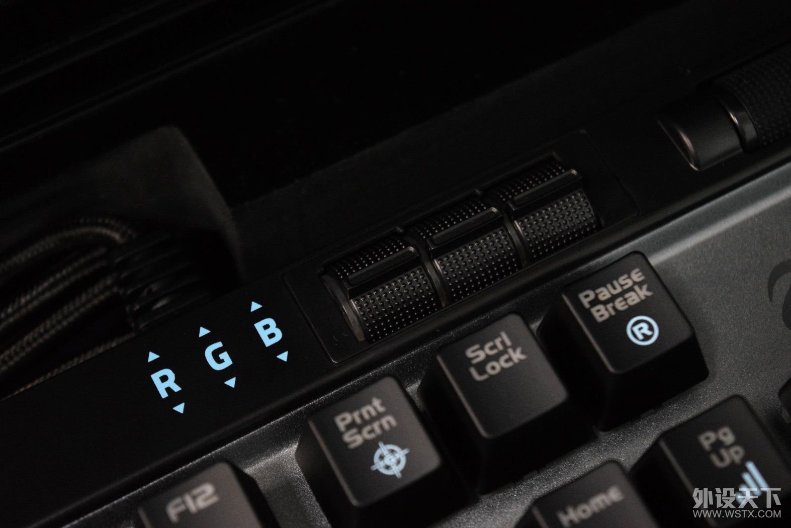  콢 cherry RGB һ·ڶϵļ  EK855  ͼ