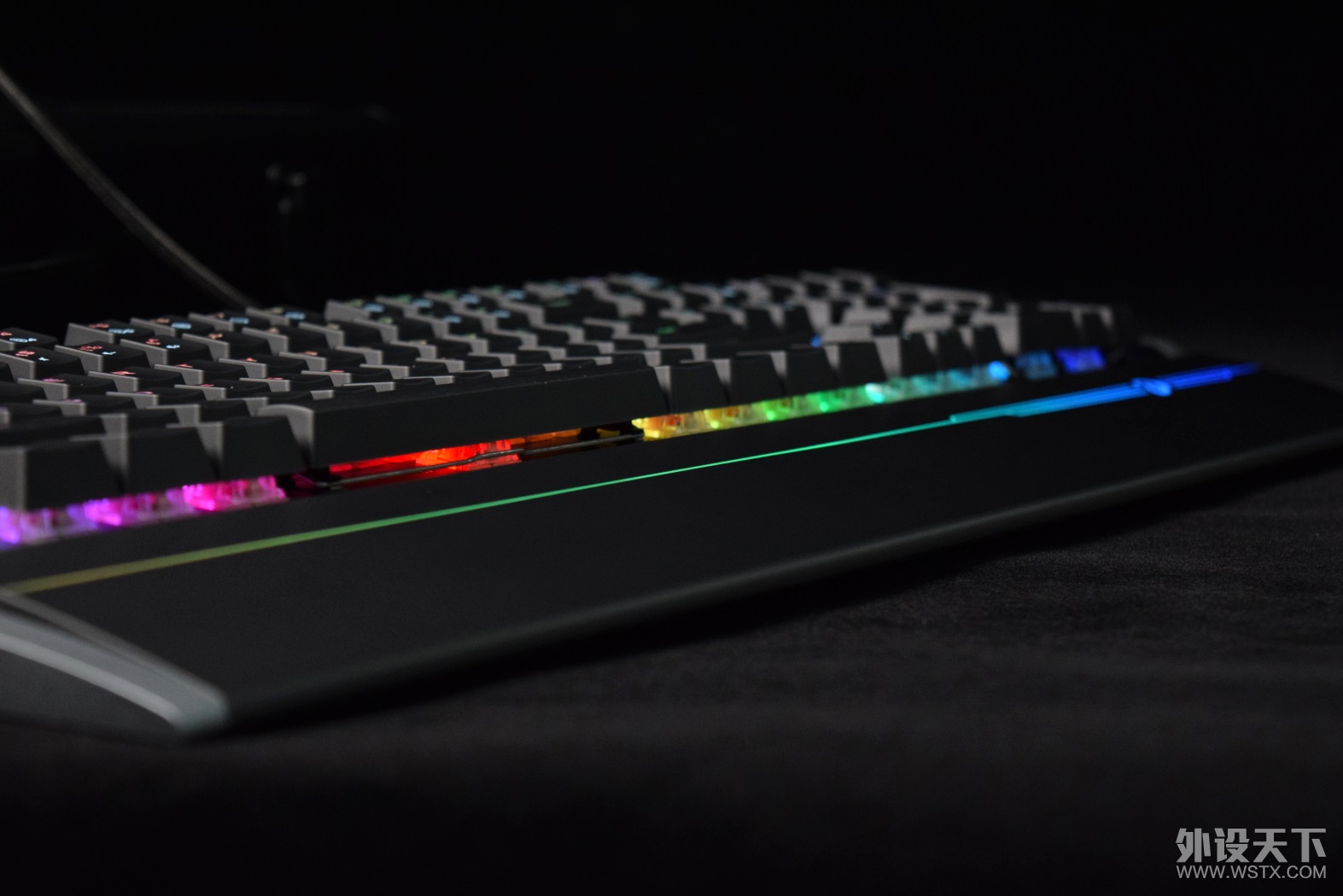  콢 cherry RGB һ·ڶϵļ  EK855  ͼ