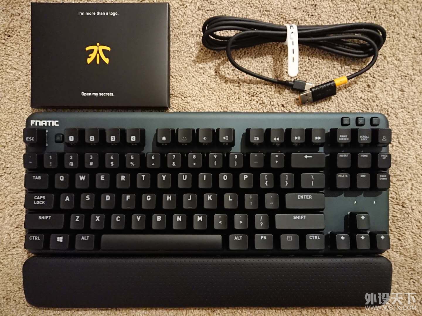 ׷Fnatic Gear miniSTREAK RGB