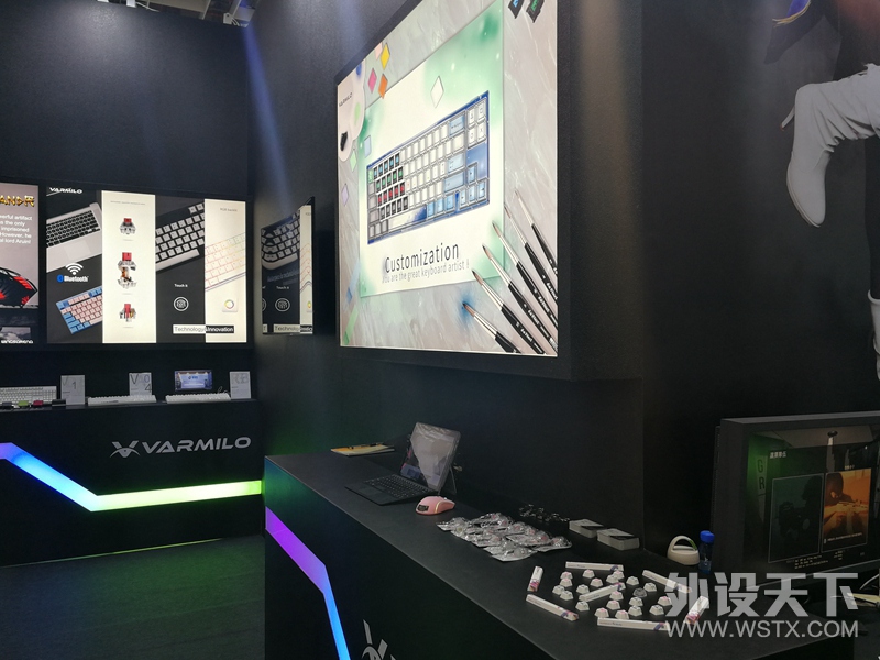 Varmilocomputex̨չع