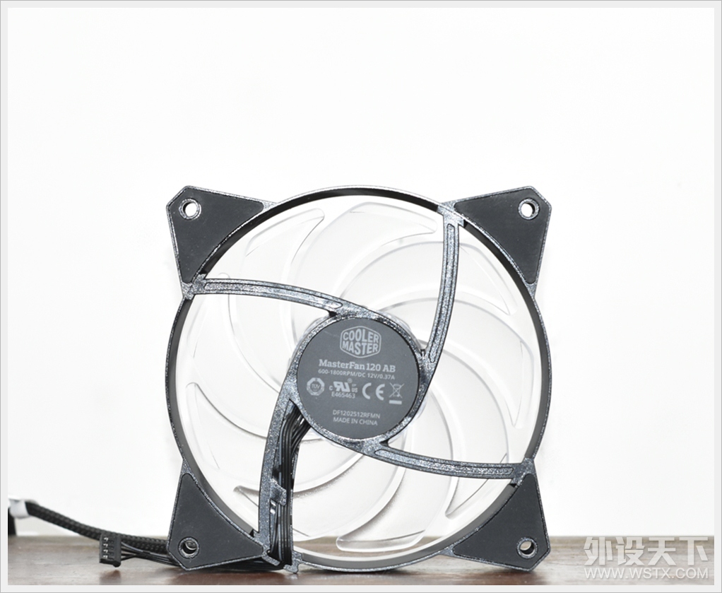 ��������COOLERMASTER MASTERAIR��ѩT620P ˫��˫��RGB����ɢ�� ����