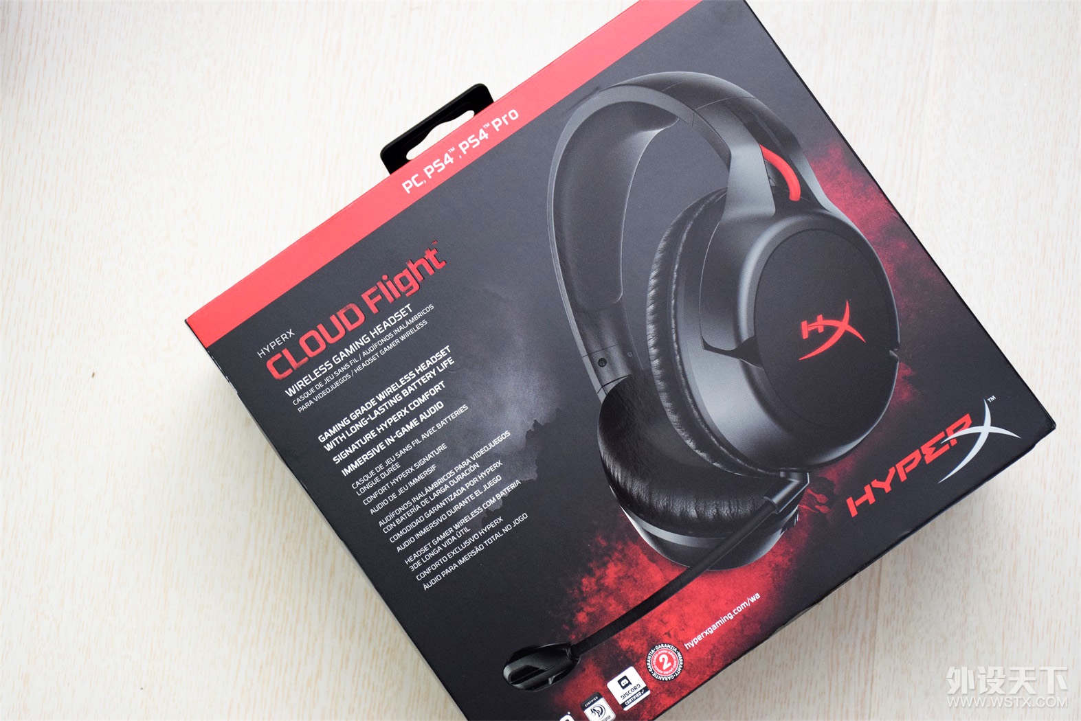 Ϸ˾Ҳزȥʿ HyperX Cloud Flight  Ա