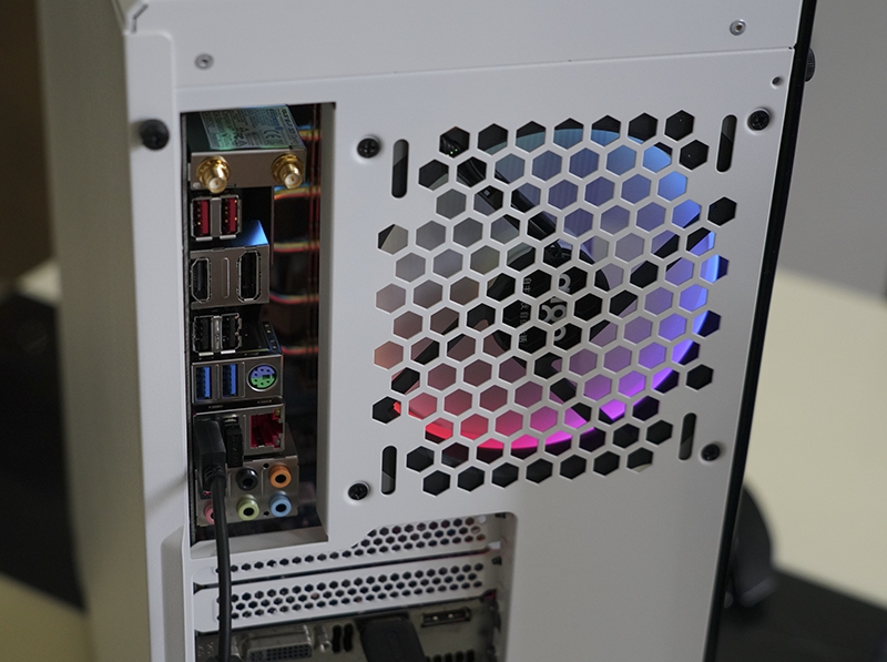 ��͸RGB����������ô�� �������¹ⱦ��T20��������