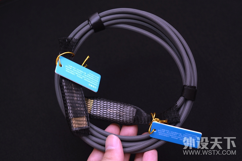 ��ϸ�����ᡢ���ʺϳ����봫�䣬����������HDMI���ڲ�����