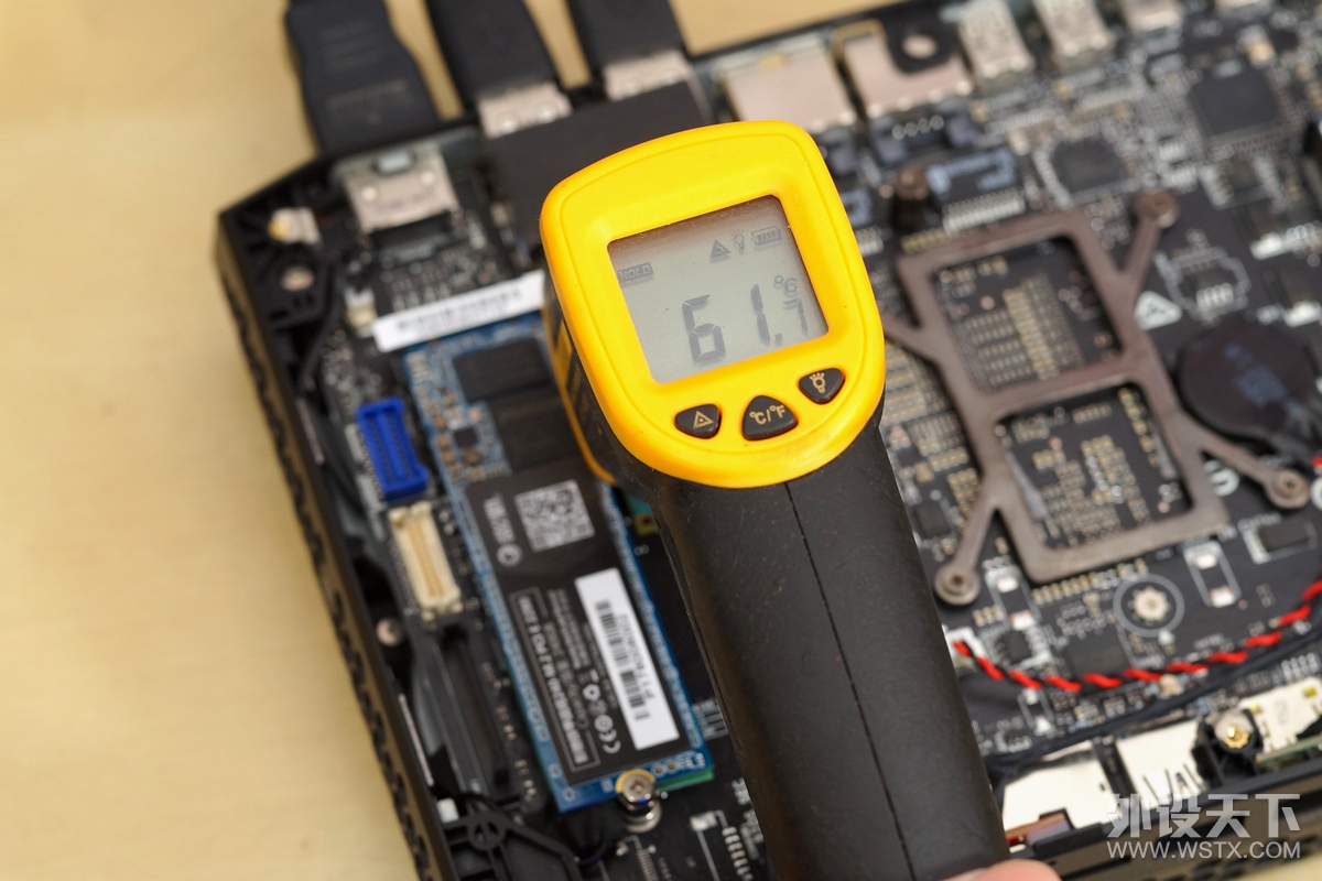 2242 NVMe M.2ѡ ֥RC100 240GС