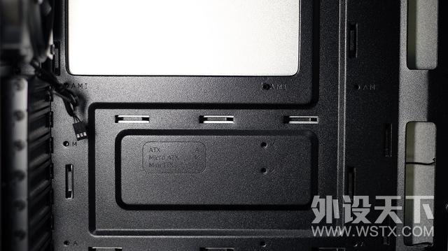 еļԼɣMasterBox Ms600
