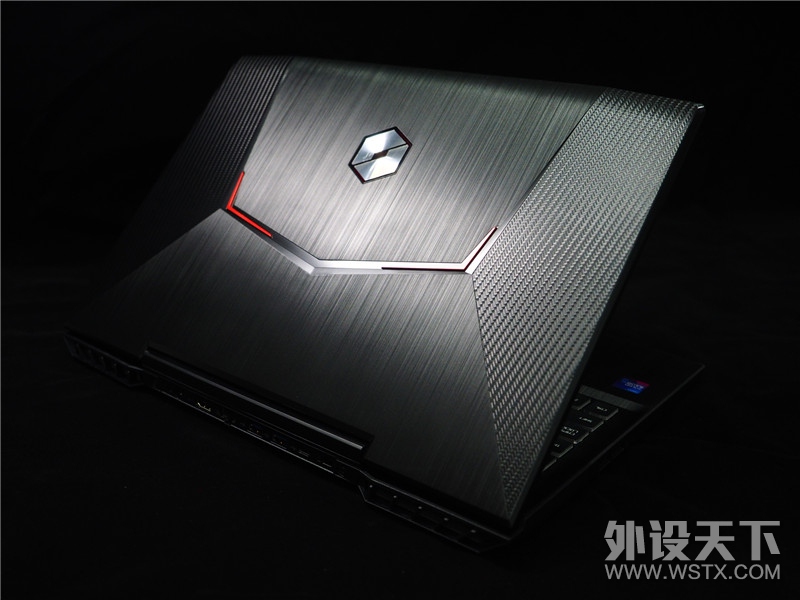 ��Ϸ��������144Hz������е���� �̩̹X2