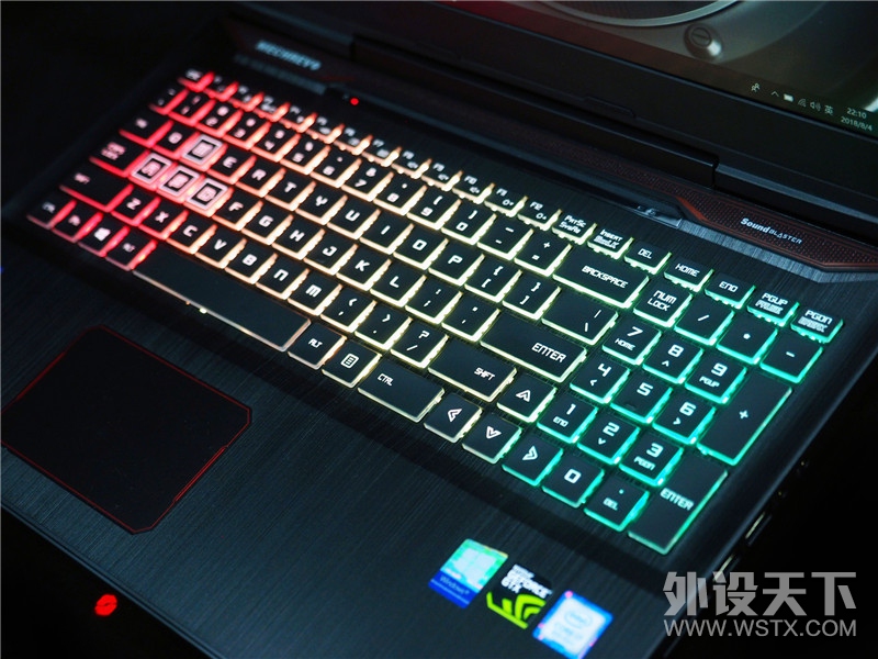 ��Ϸ��������144Hz������е���� �̩̹X2