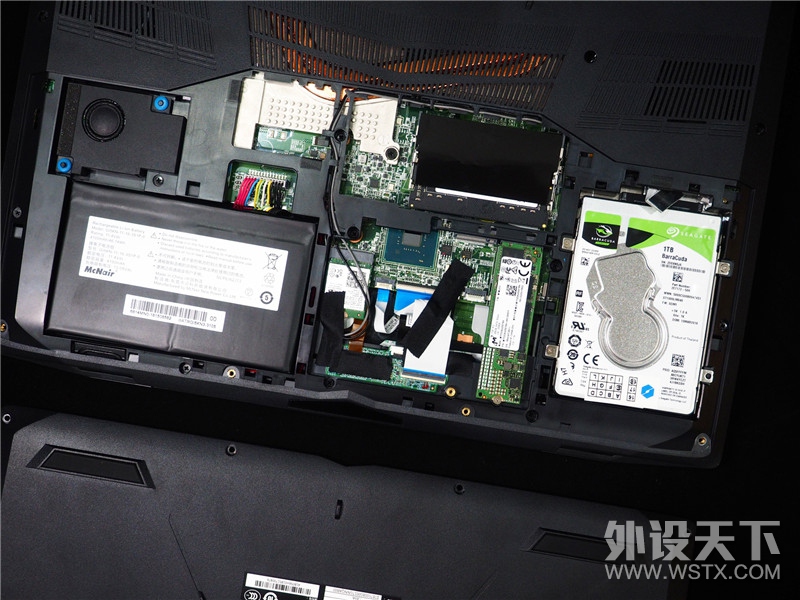 ��Ϸ��������144Hz������е���� �̩̹X2