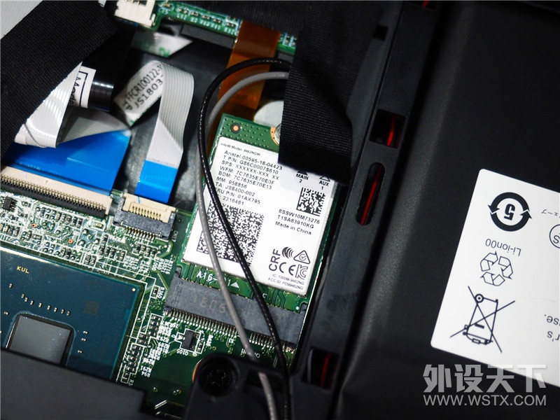��Ϸ��������144Hz������е���� �̩̹X2