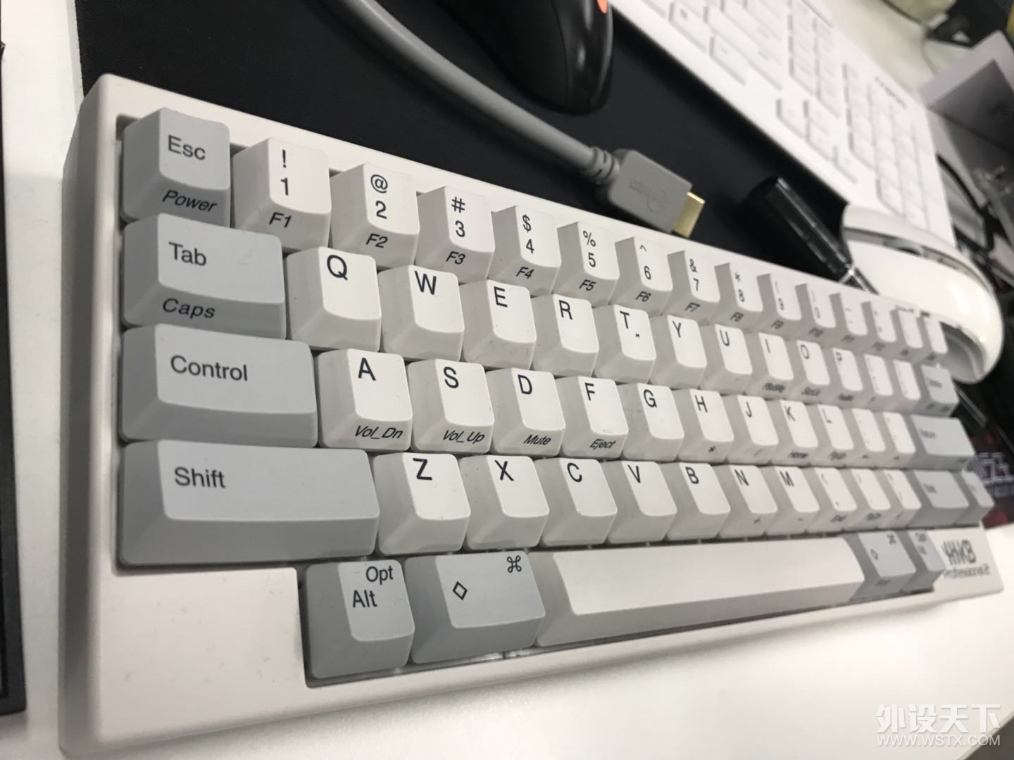 ���ݵ����飬�������¾�����