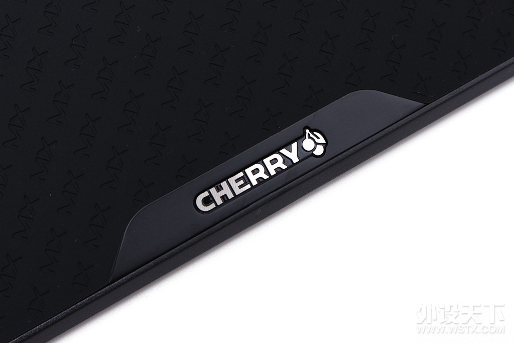 �°�CHERRY MX BOARD 6.0 RGB��е��������