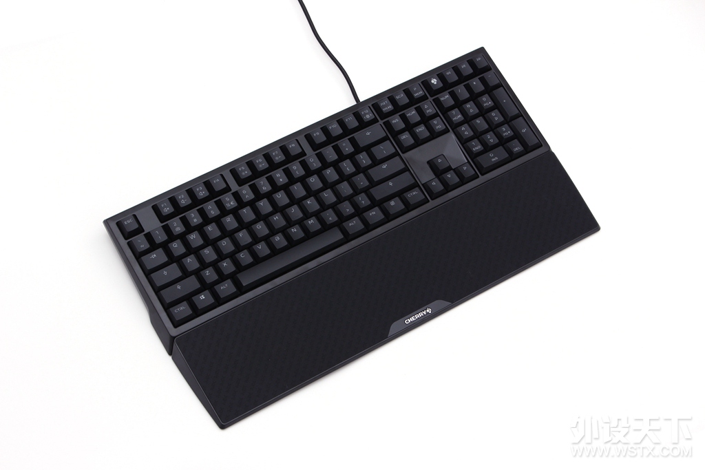 �°�CHERRY MX BOARD 6.0 RGB��е��������
