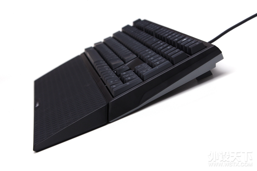 �°�CHERRY MX BOARD 6.0 RGB��е��������