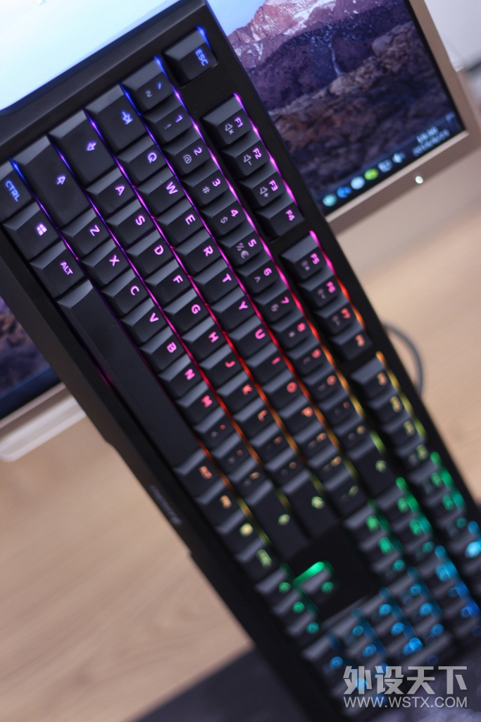 �°�CHERRY MX BOARD 6.0 RGB��е��������