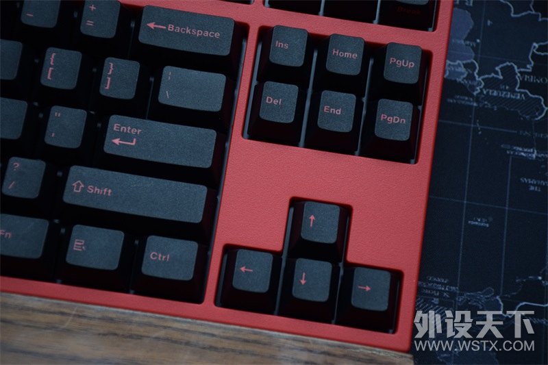 ��Ѽ����㹻������ѧ�������Ϸ���ģ�LEOPOLD 750R PD��ɫ�޶�