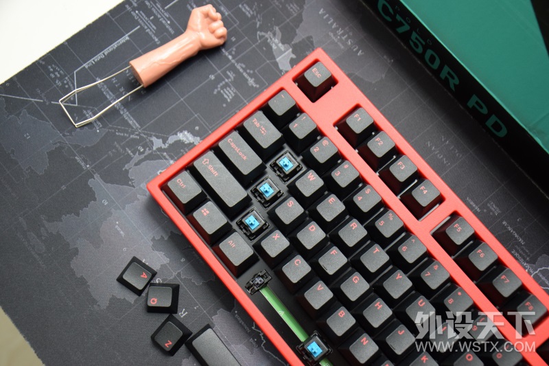 ��Ѽ����㹻������ѧ�������Ϸ���ģ�LEOPOLD 750R PD��ɫ�޶�