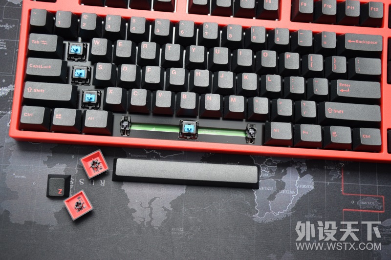 ��Ѽ����㹻������ѧ�������Ϸ���ģ�LEOPOLD 750R PD��ɫ�޶�