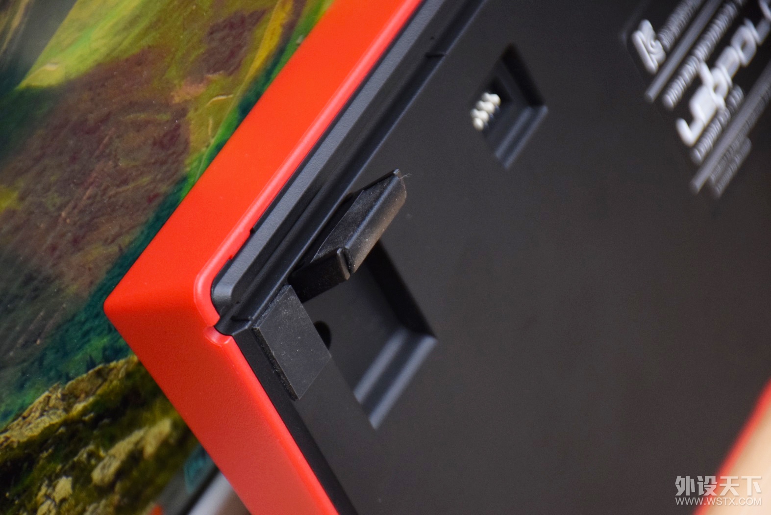 ��X��������ĺ�ɫ���̡�Leopold FC750R PD��ɫ�޶�