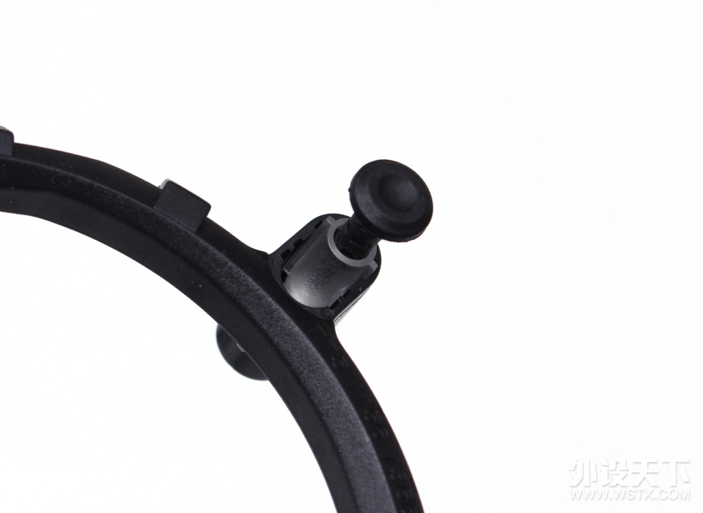 平民化的RGB散热器——TT五彩凤梨RGB散热器开箱