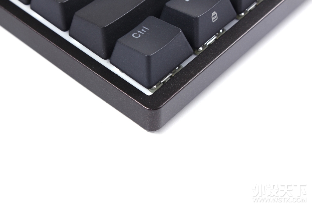 ��٤TAURUS  K310 Nebula RGB ��е��������