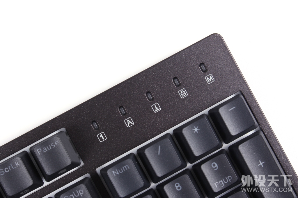��٤TAURUS  K310 Nebula RGB ��е��������