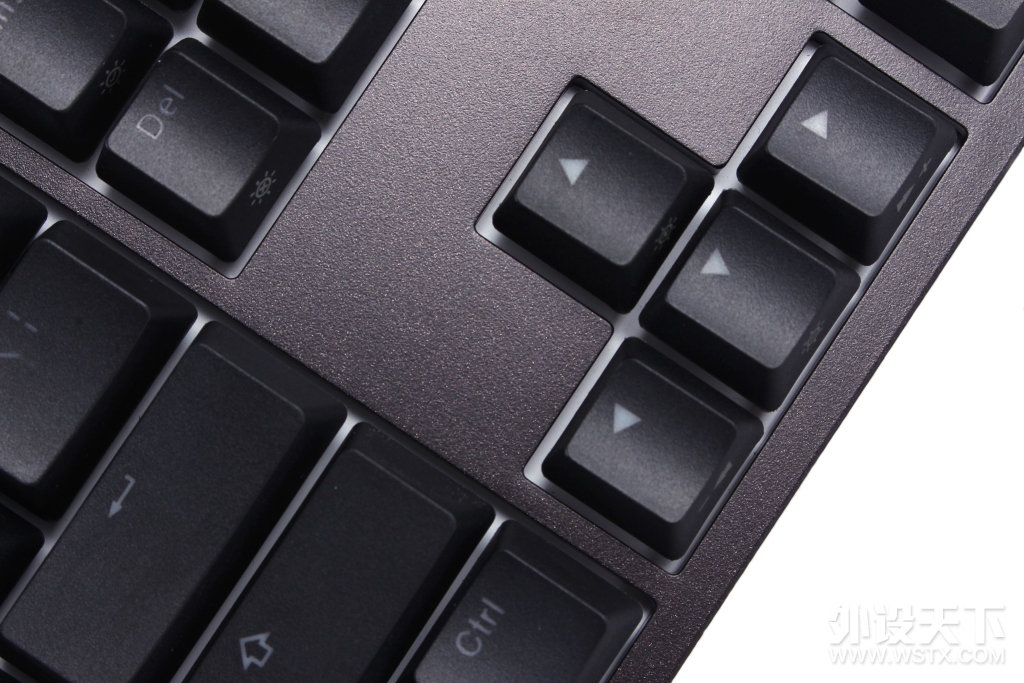 ��٤TAURUS  K310 Nebula RGB ��е��������