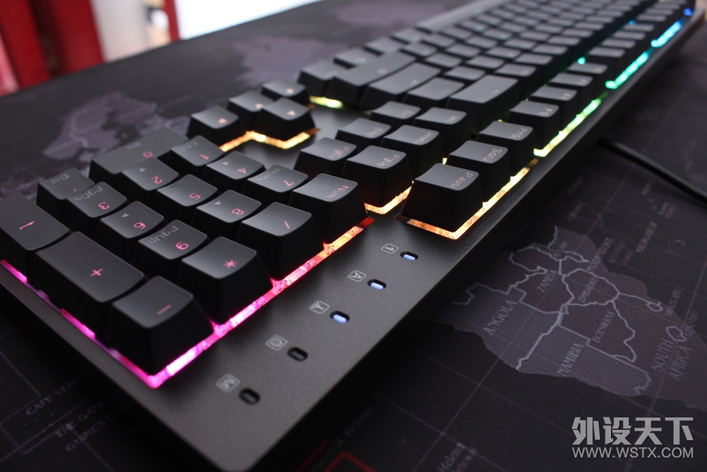 ��٤TAURUS  K310 Nebula RGB ��е��������