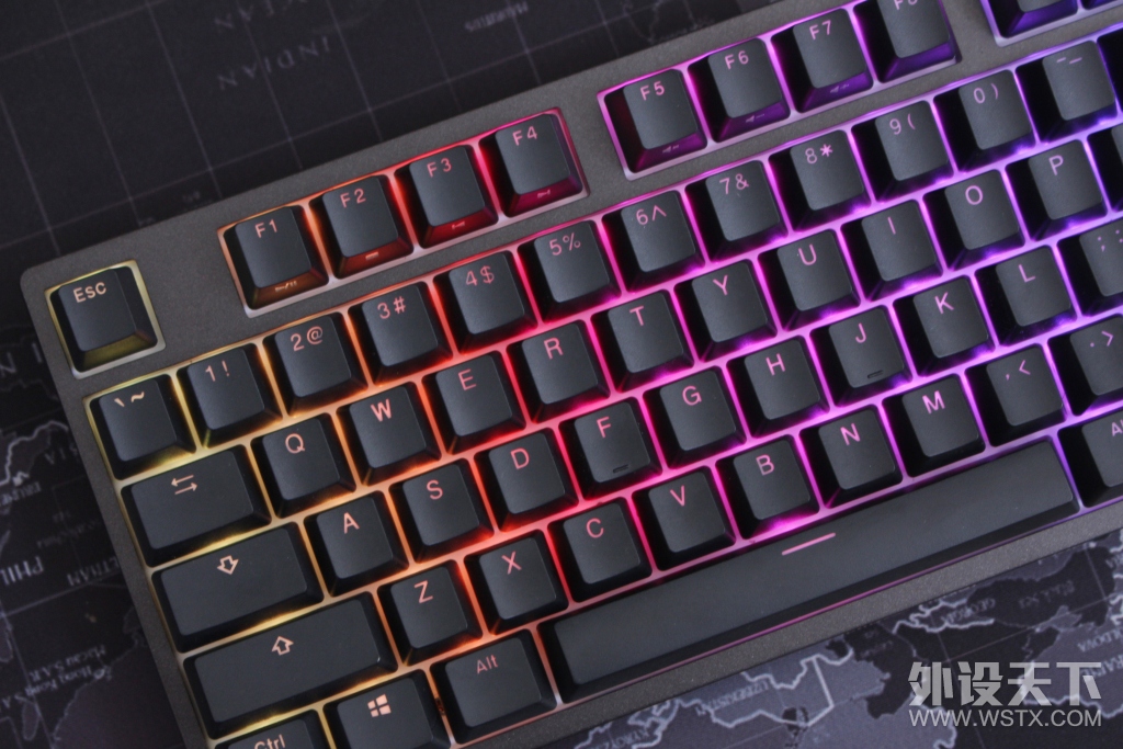 ��٤TAURUS  K310 Nebula RGB ��е��������