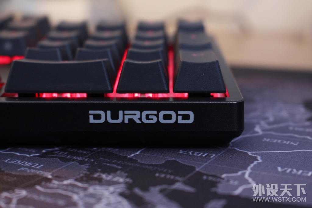 ��٤TAURUS  K310 Nebula RGB ��е��������