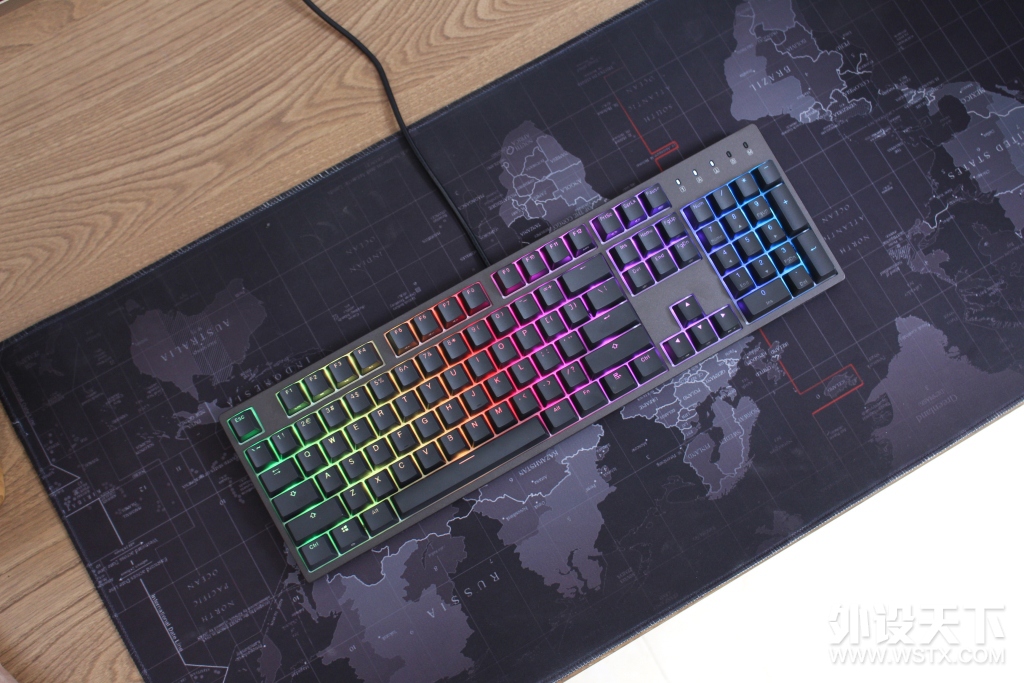 ��٤TAURUS  K310 Nebula RGB ��е��������