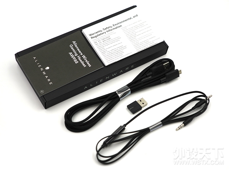 �����޾��� Alienware AW988������Ϸ������������