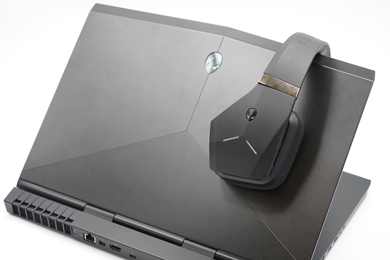 �����޾��� Alienware AW988������Ϸ������������