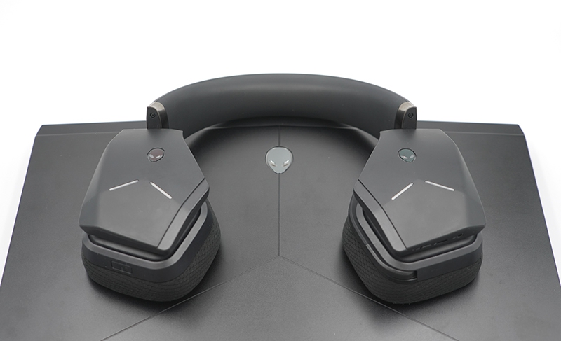 �����޾��� Alienware AW988������Ϸ������������