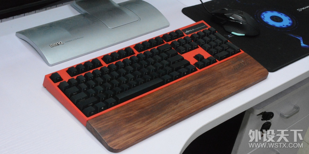 �����͵�ҩ LEOPOLD 900R��ɫ�޶�