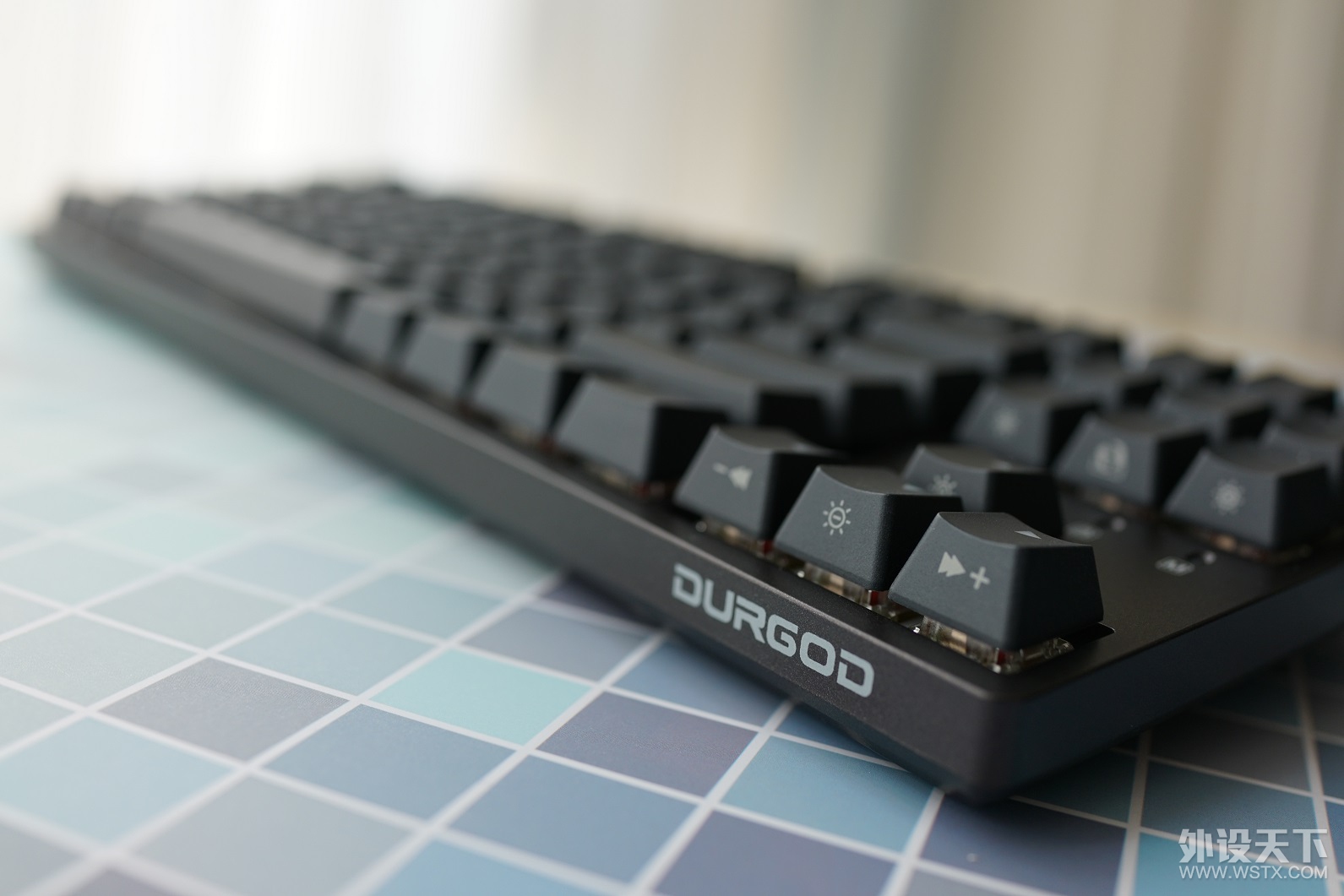 �����ԡ���٤K320��ţ��RGB��е���̿���С��