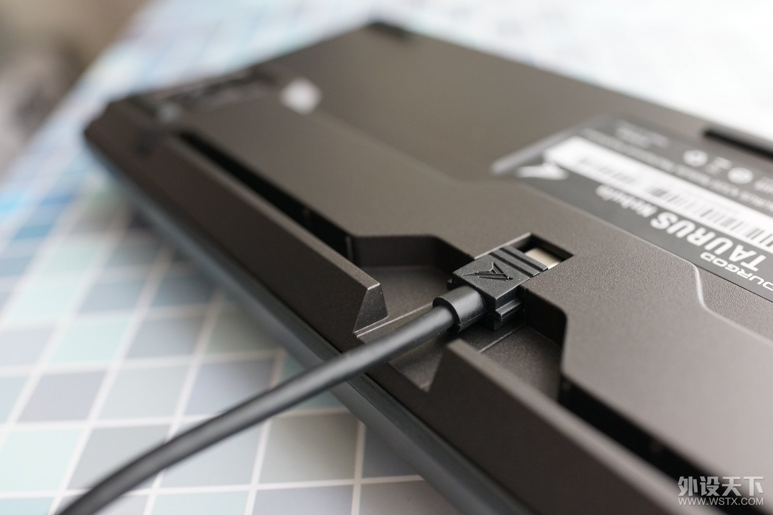 �����ԡ���٤K320��ţ��RGB��е���̿���С��