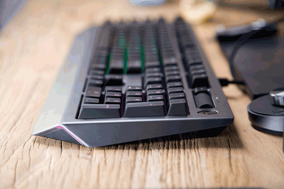 ������ֵ�������� Alienware 768 ��е���� ����