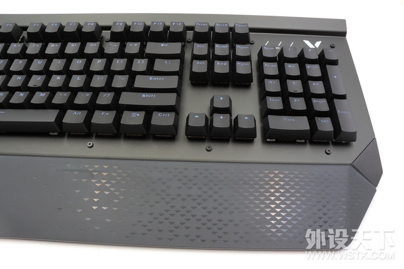 ȫ���ˮ �װ�V780�������