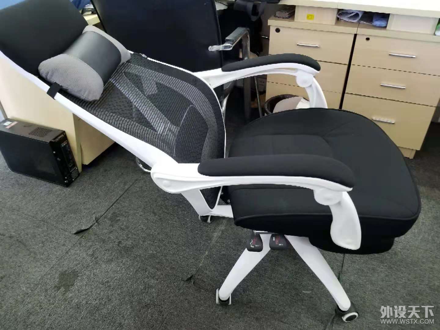 һĸԸӰӡڰ׵β