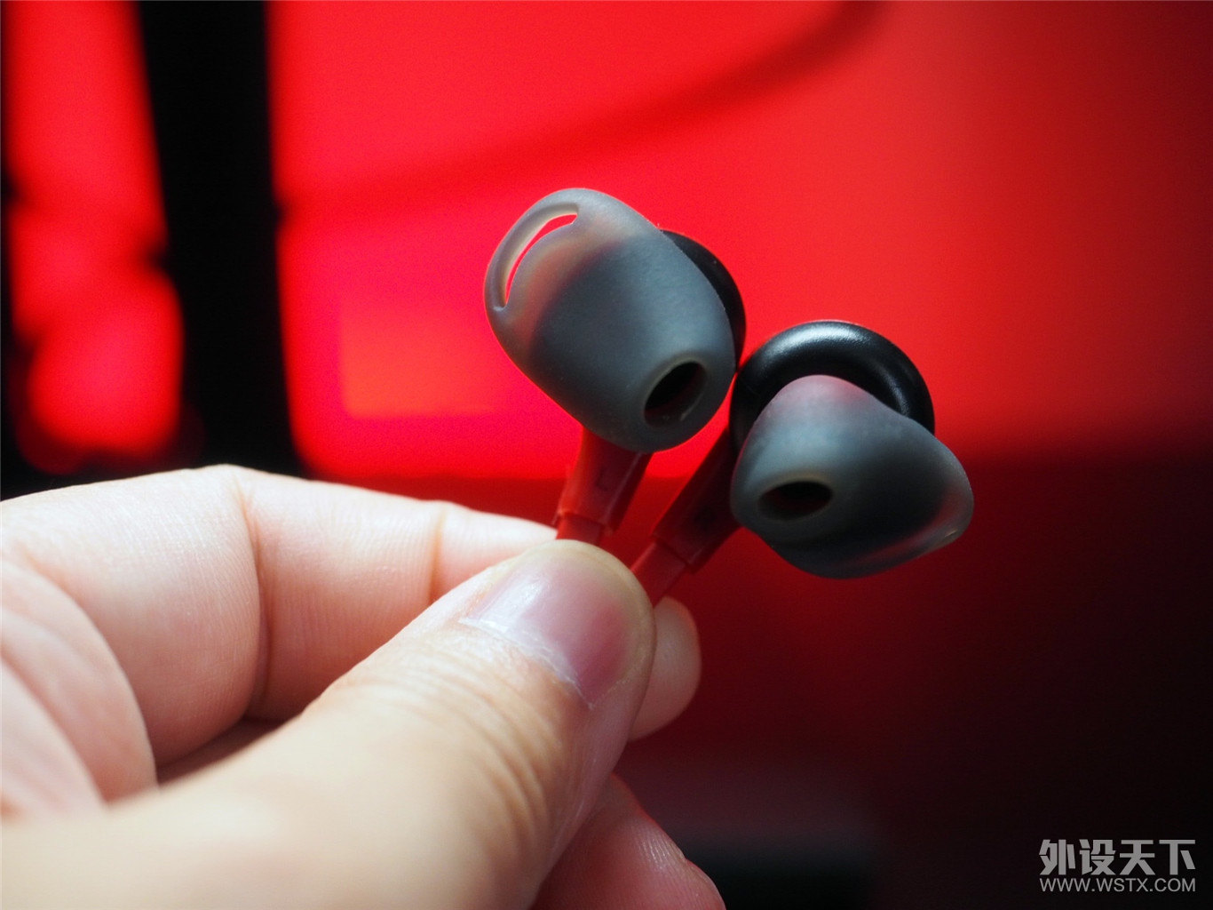 ʿ HyperX ȸ ʽ羺 Cloud Earbuds