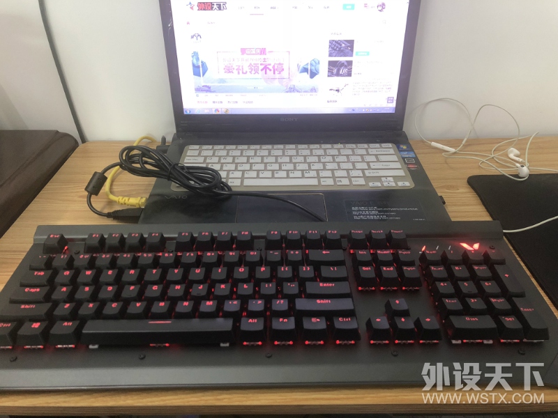 �װ�V780�ڲ����