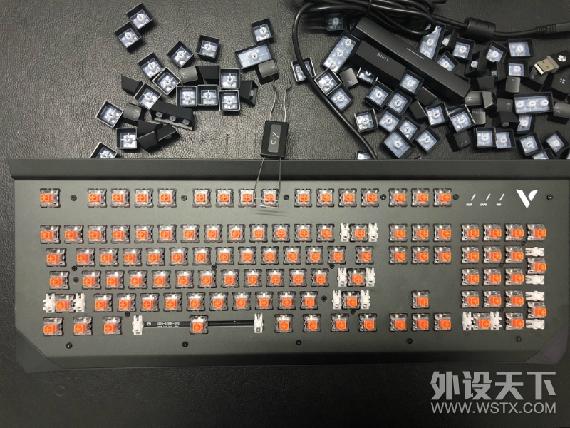 �װ�V780�ڲ����