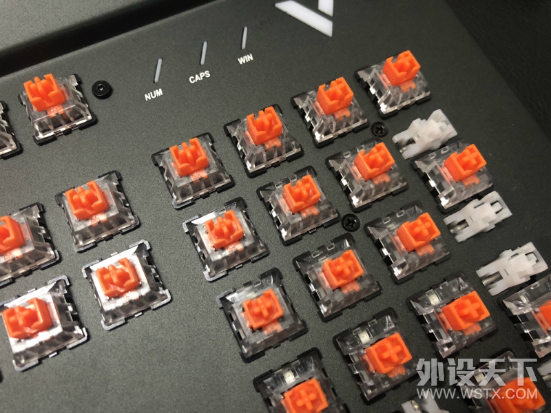 �װ�V780�ڲ����