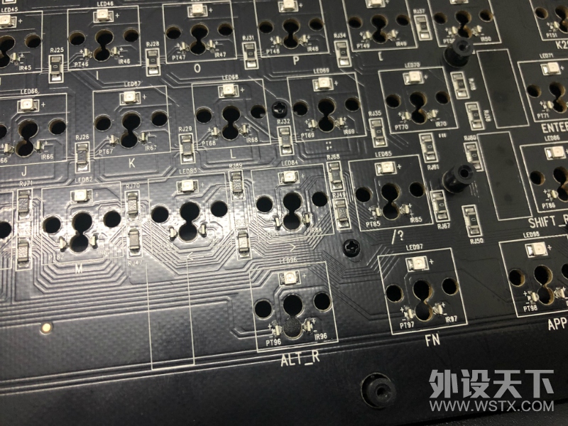 �װ�V780�ڲ����