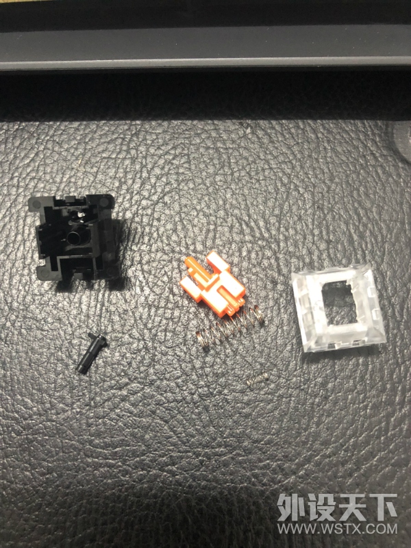 �װ�V780�ڲ����