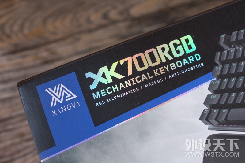 Ӣ�����˳Լ��绢������XANOVA�Ǽ��ű�XK700 RGB 104���羺��е��������