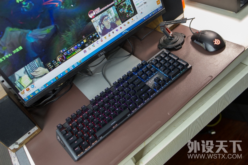 Ӣ�����˳Լ��绢������XANOVA�Ǽ��ű�XK700 RGB 104���羺��е��������