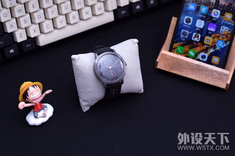 #ʲô����Show#ɹɹ�����ֵ�Withings Steel HR Sport�����ֱ�